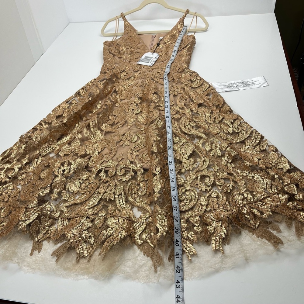 Dress the Population Blair Gold Nude Embellished Midi Dress Women’s Size XS NEW - Picture 10 of 13